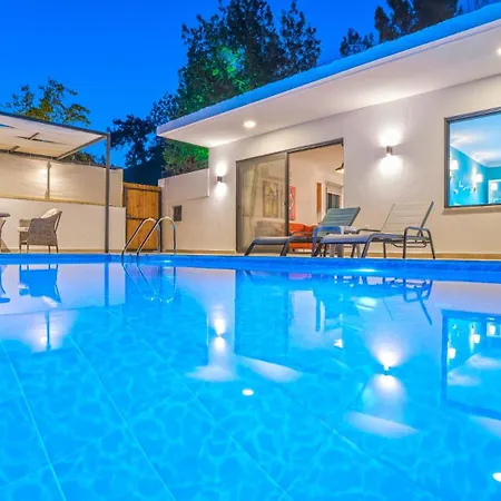 Eco Tamara Villa